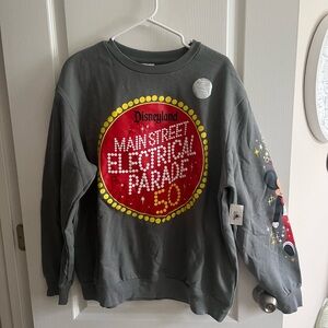 Disneyland sweatshirt